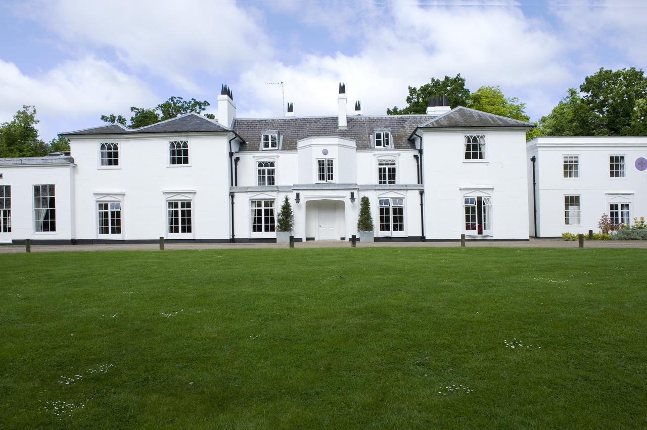 Hotel Gilwell Park Chingford Zewnętrze zdjęcie