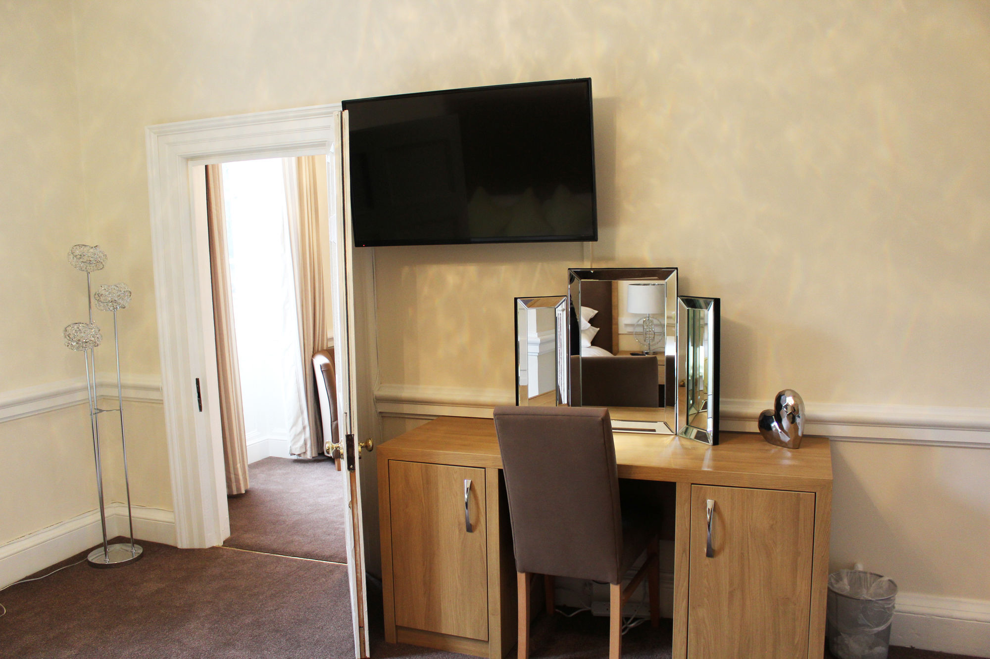 Hotel Gilwell Park Chingford Zewnętrze zdjęcie